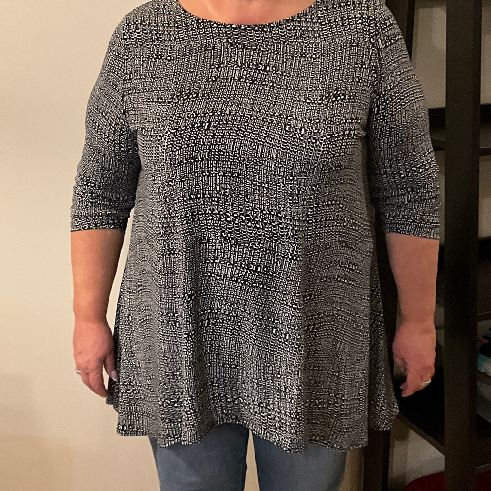 Alfani Black and White Textured Tunic